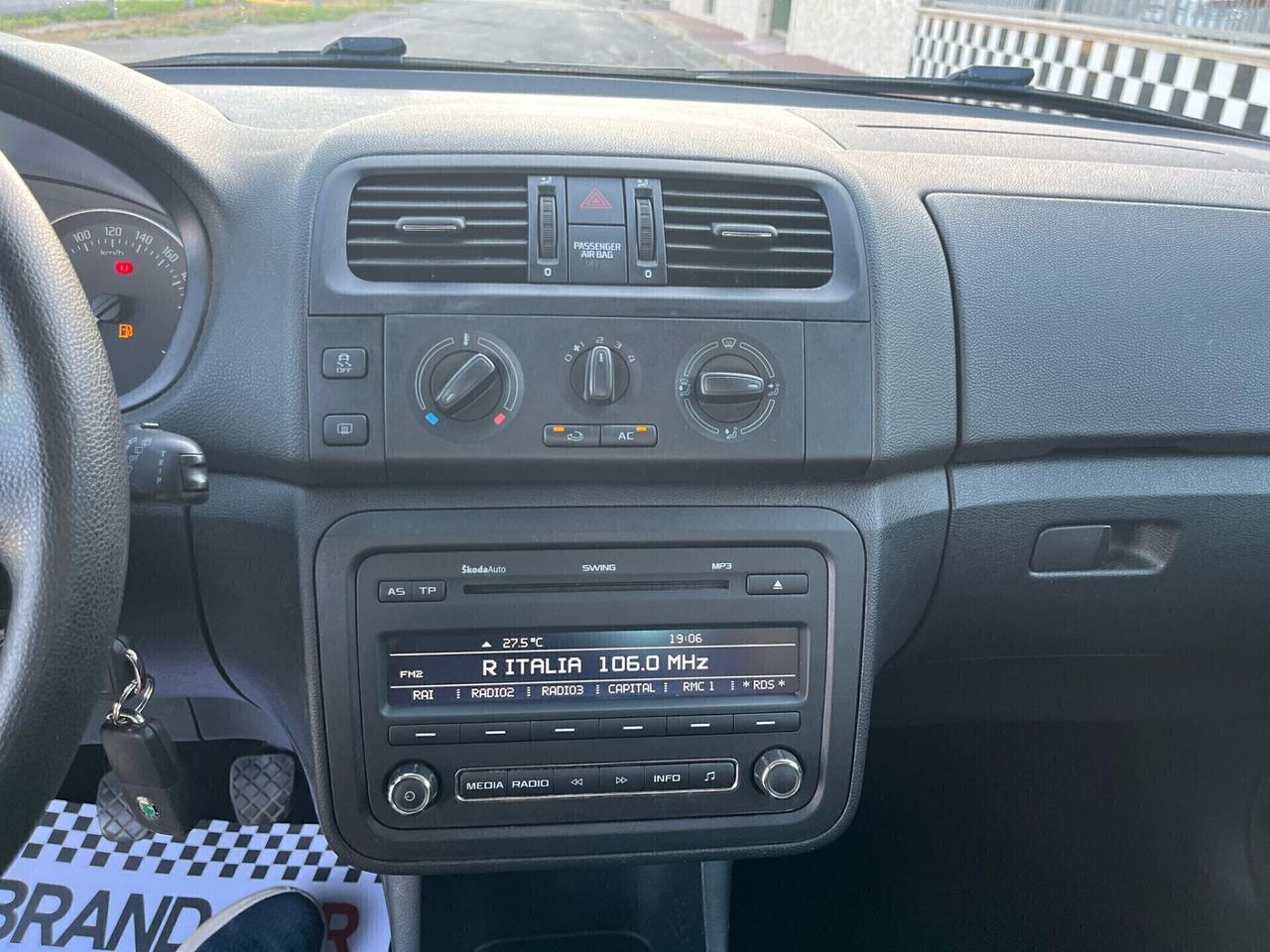 Skoda Fabia 1.6 TDI 5p. Style Unipro 2011