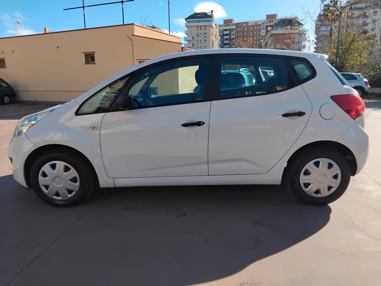 Kia Venga 1.4 CRDi 77CV WGT LX