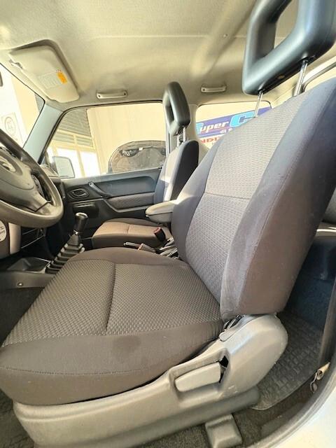 Suzuki Jimny 1.5 DDiS cat 4WD JLX