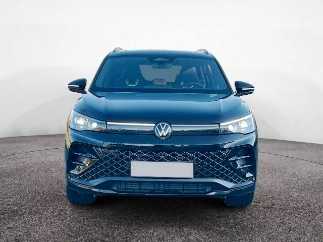 Volkswagen Tiguan 2.0 TDI R-LINE PLUS 4MOTION DSG(193CV) TETTO / 20 P MATRIX