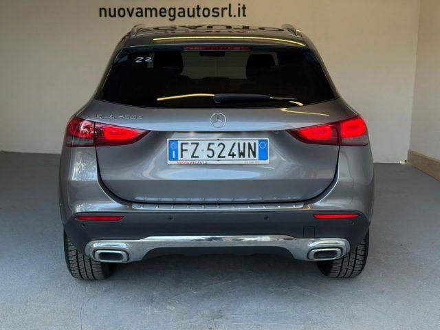 MERCEDES-BENZ GLA 200 d Automatic Sport