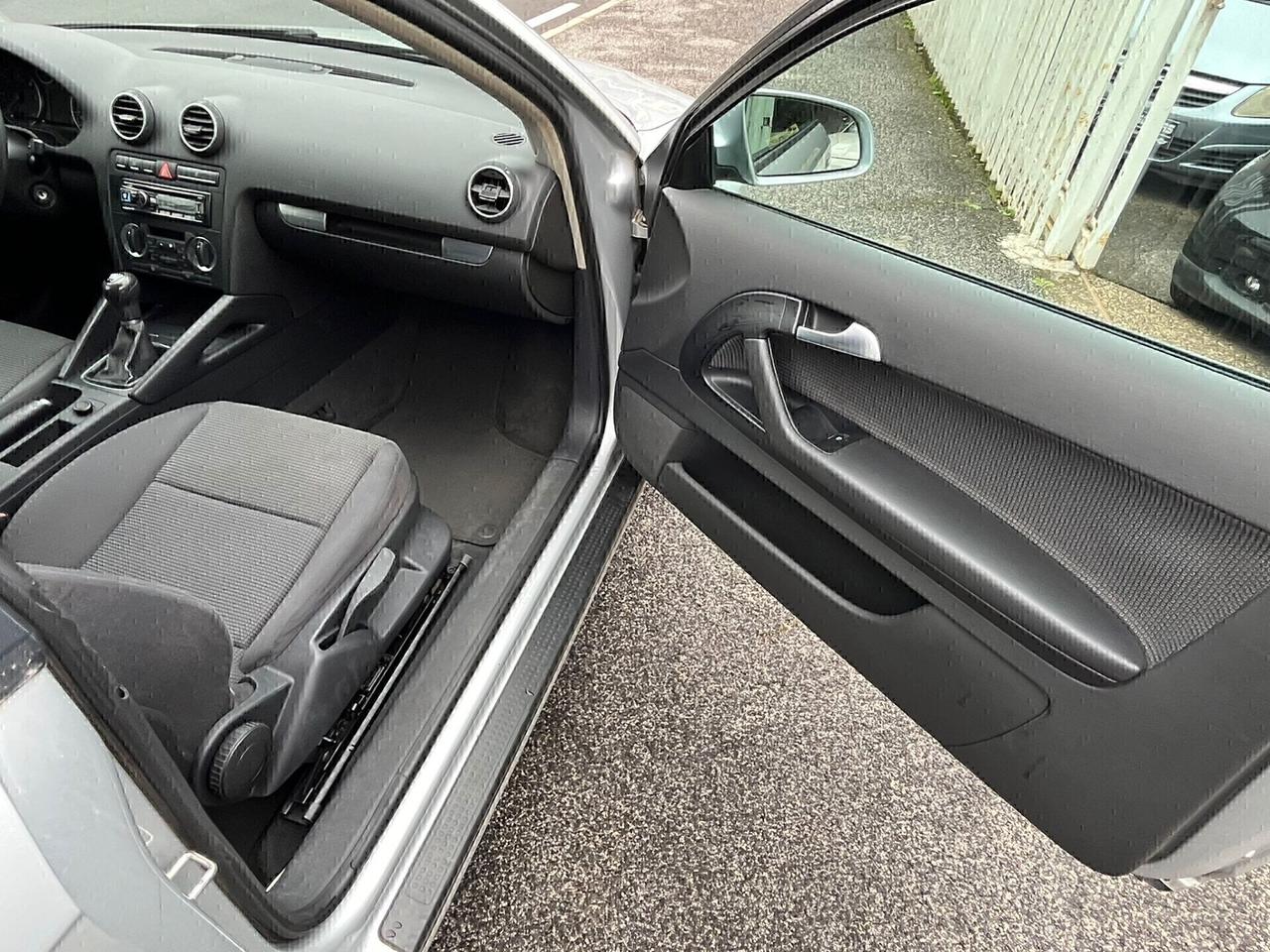 AUDI A3 2.0 16V TDI ATTRACTION