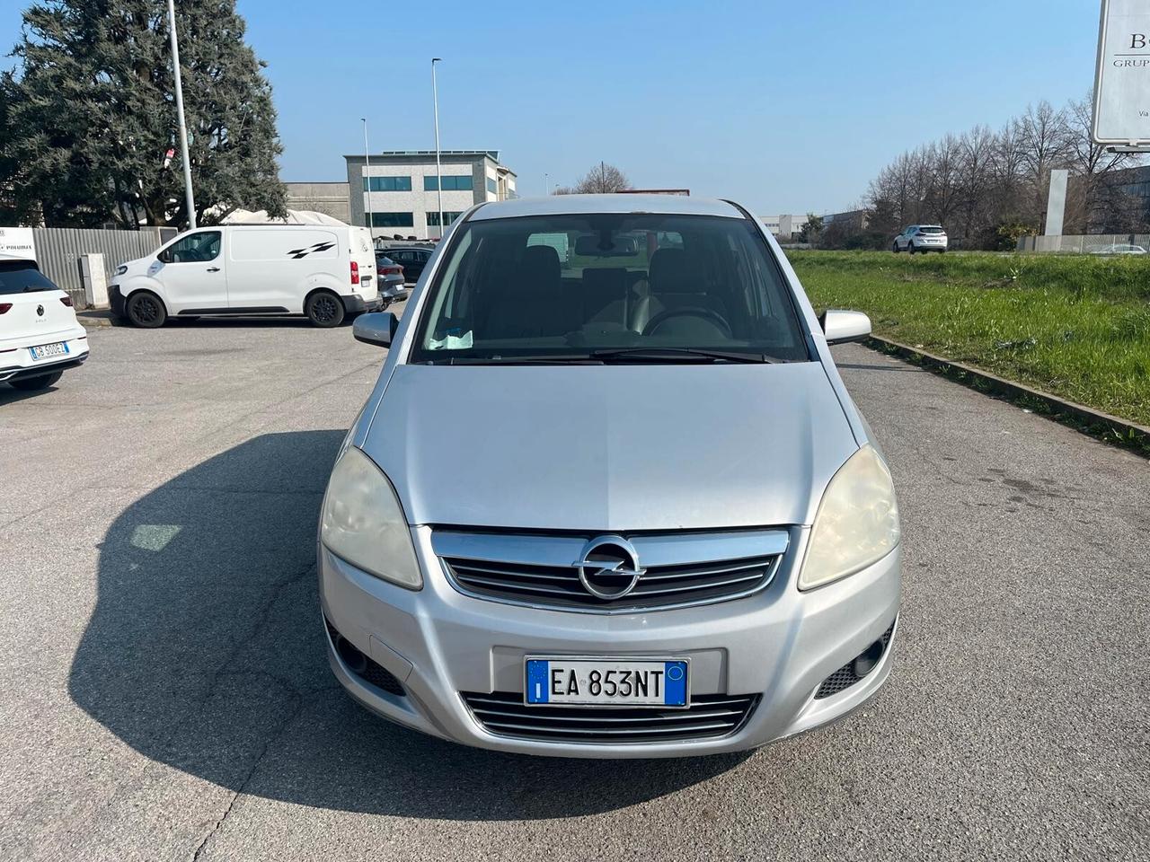 Opel Zafira 1.6 16V ecoM 94CV Cosmo