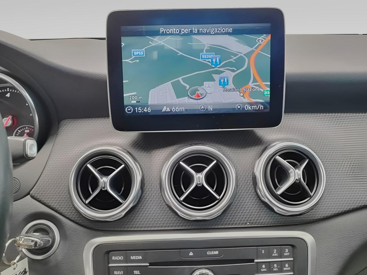 Mercedes-Benz GLA-X156 2017 - GLA 200 d Business auto