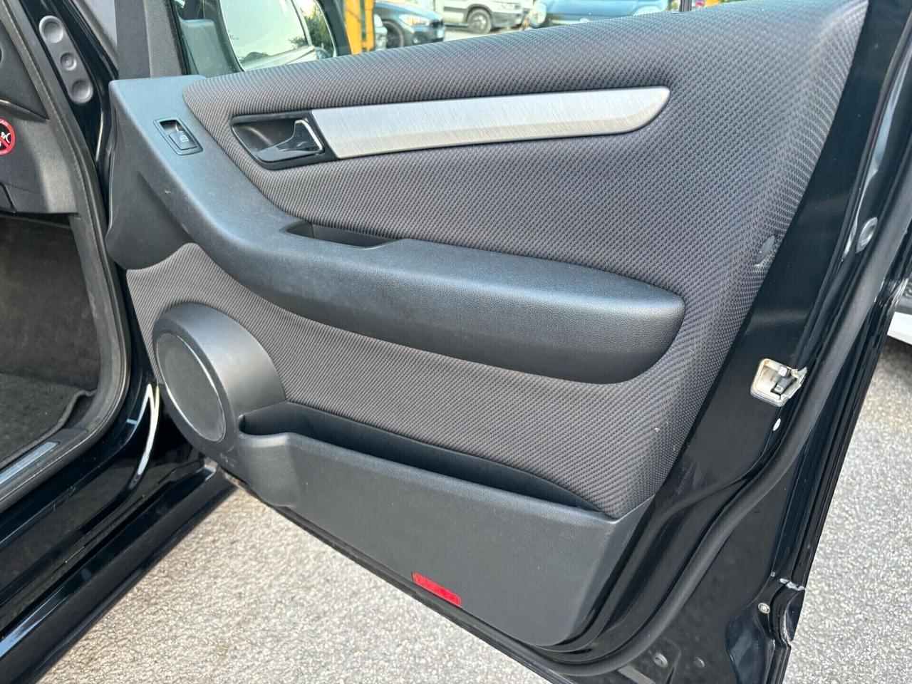 Mercedes-benz B 180 BlueEFFICIENCY OK Neopatentati
