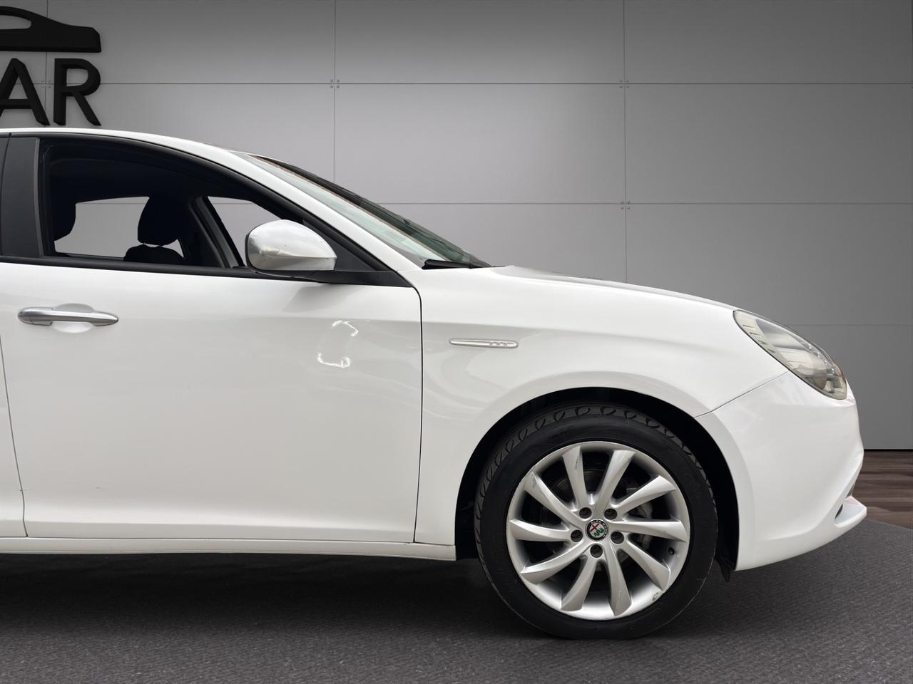 Alfa Romeo - Giulietta 1.6 jtdm Super 120cv