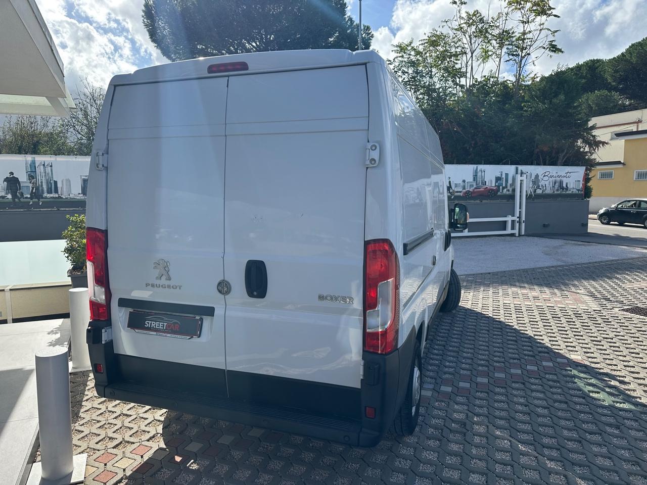 Peugeot Boxer 335 2.2 BlueHDi 140 S&S PC-TN Furgone