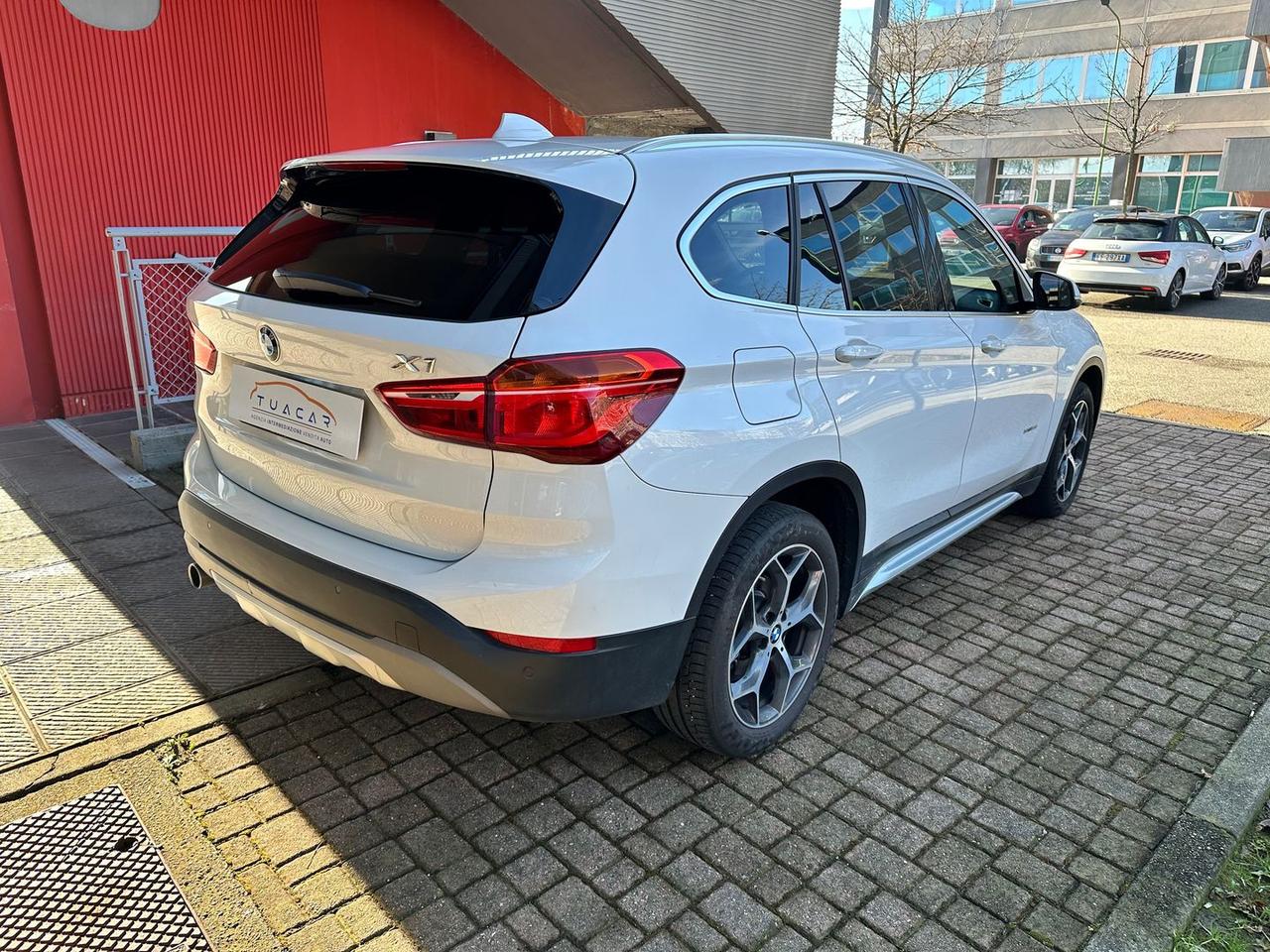 Bmw X1 Business 16 d