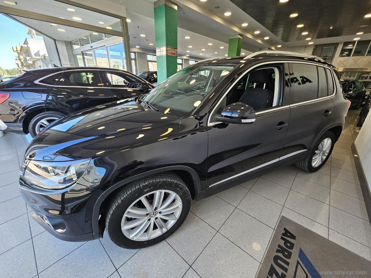 VOLKSWAGEN Tiguan 2.0 TDI 140CV Sport & Style BMT