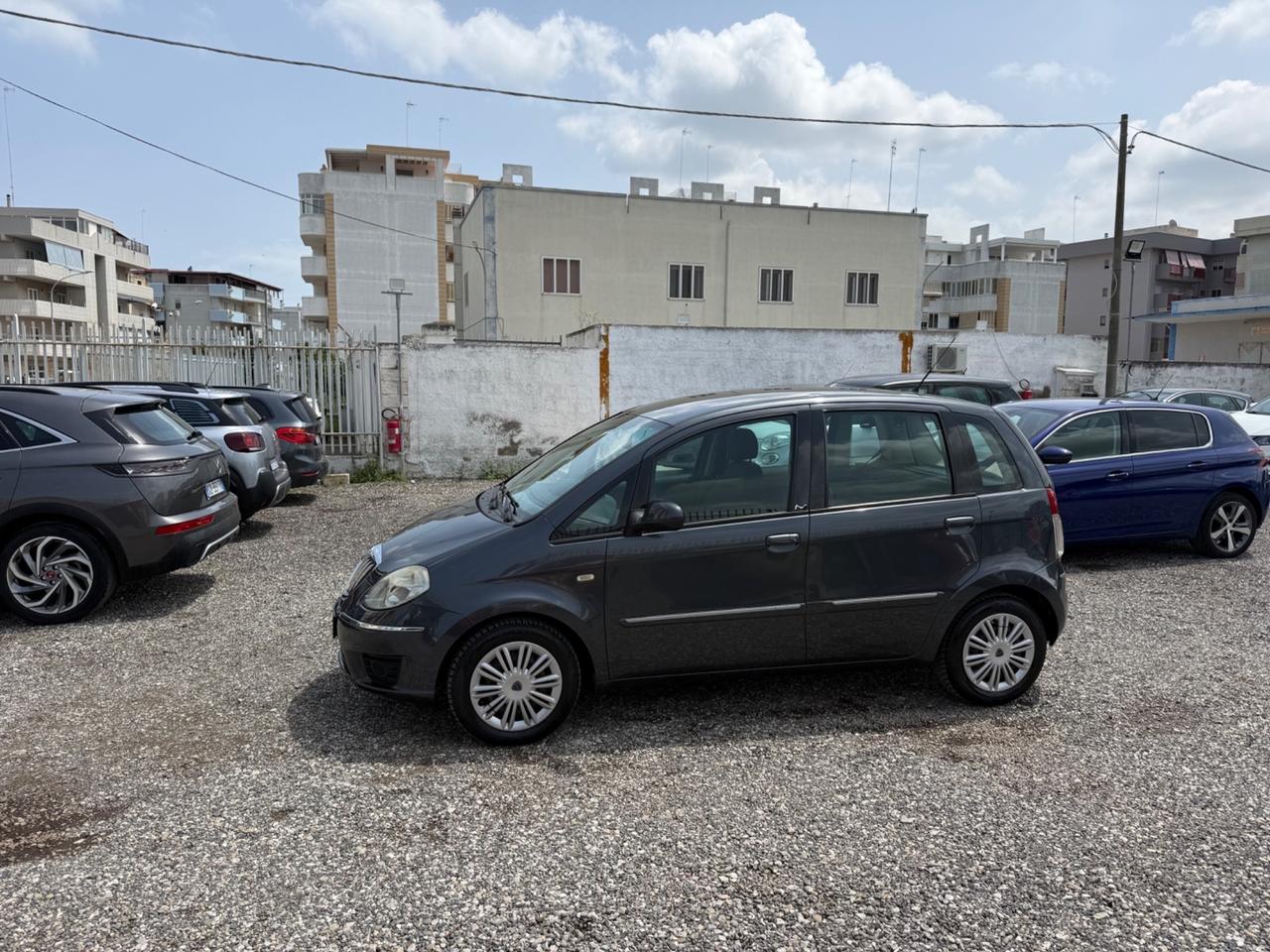 Lancia MUSA 1.3 Multijet 16V 70 CV Argento