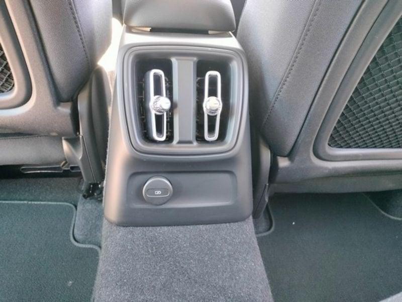 Volvo XC40 T4 Recharge Plug-in Hybrid Inscription Expression
