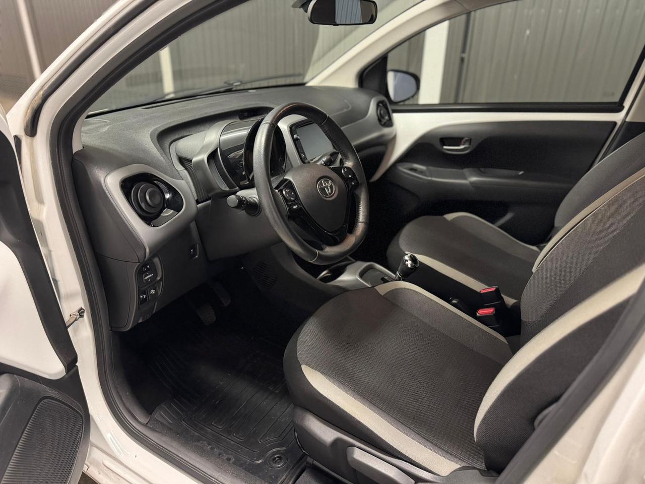 Toyota Aygo X Clusiv Connect 1.0 VVT-i #8100