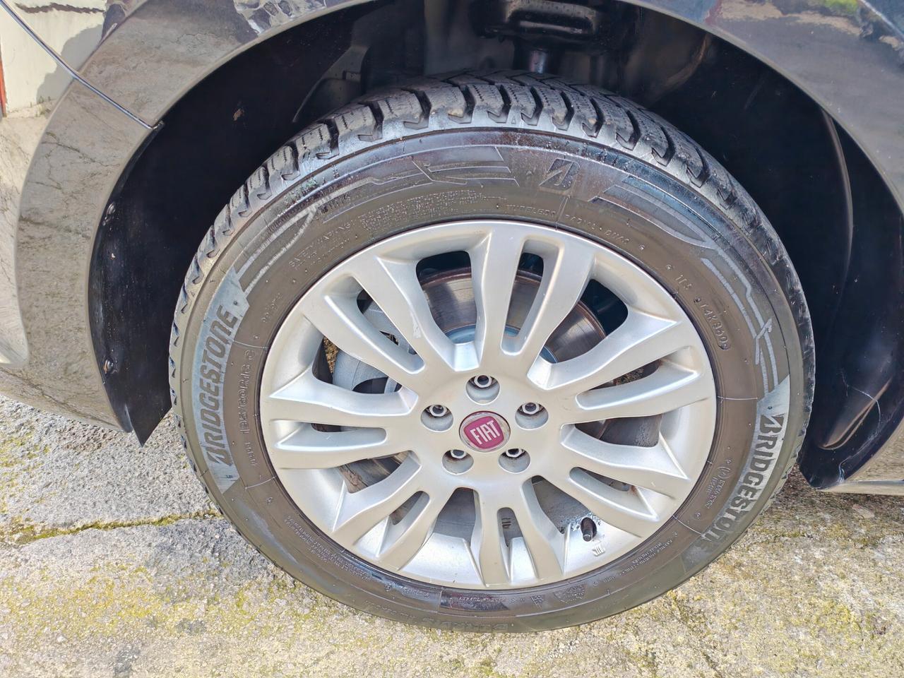 Fiat Doblo 1,6 diesel 09/2013 cv105