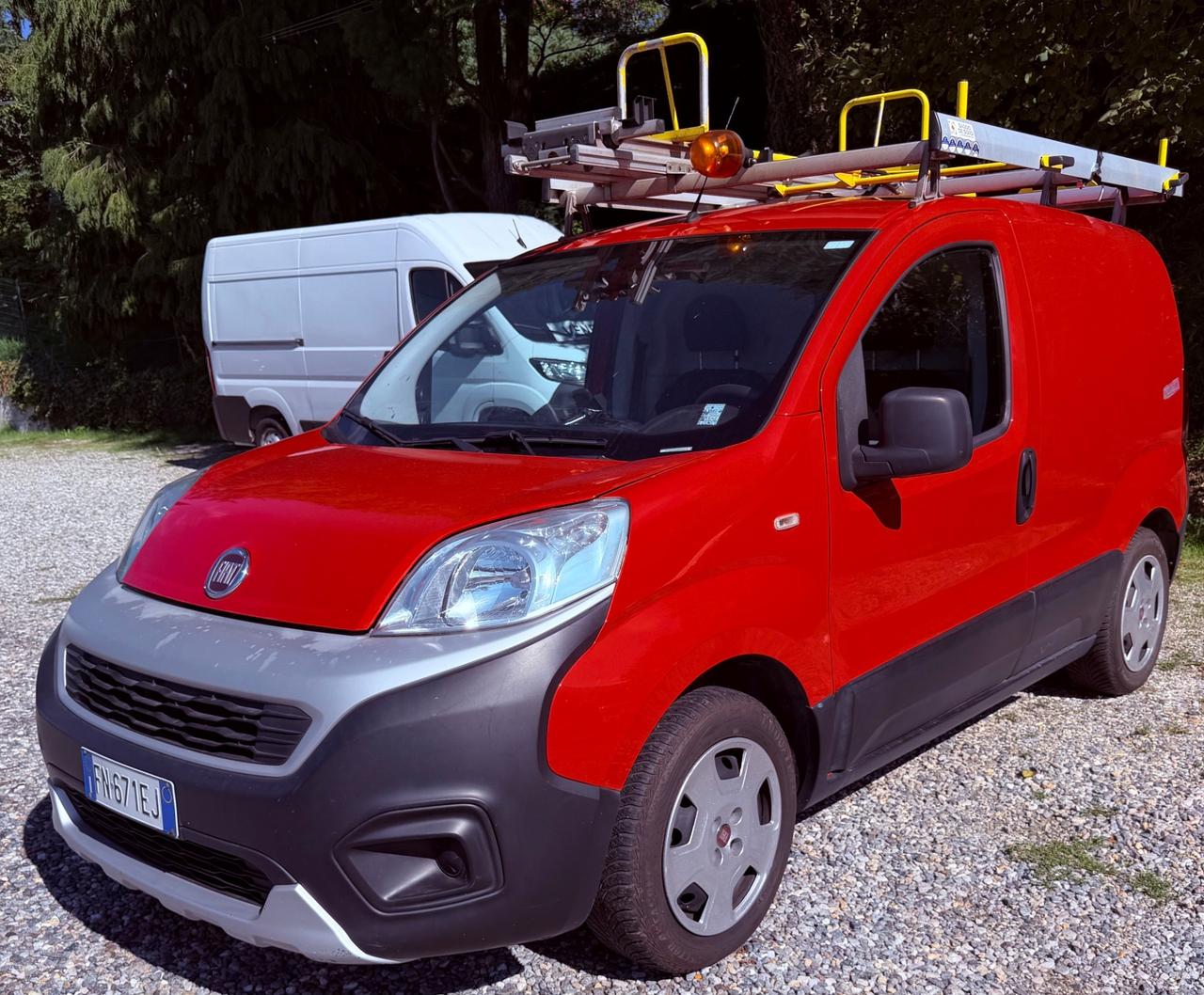 Fiat Fiorino 1.3 MJT 95CV Cargo Adventure