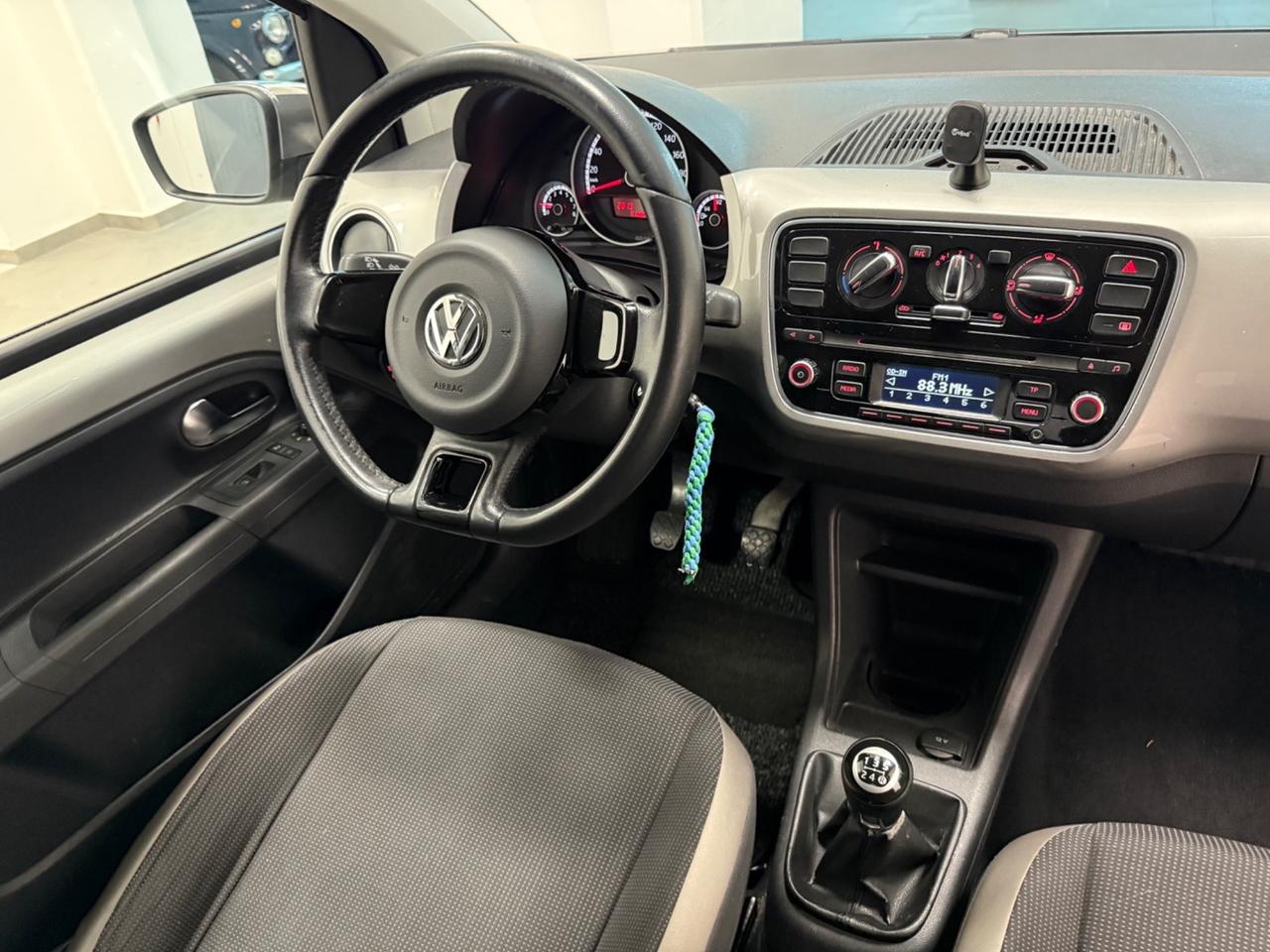 Volkswagen up! 1.0 75 CV 5p. BLACK