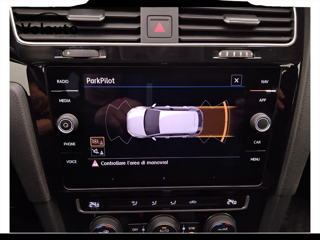 VOLKSWAGEN Golf VII 2017 5p - Golf 5p 1.5 tsi Executive 130cv dsg