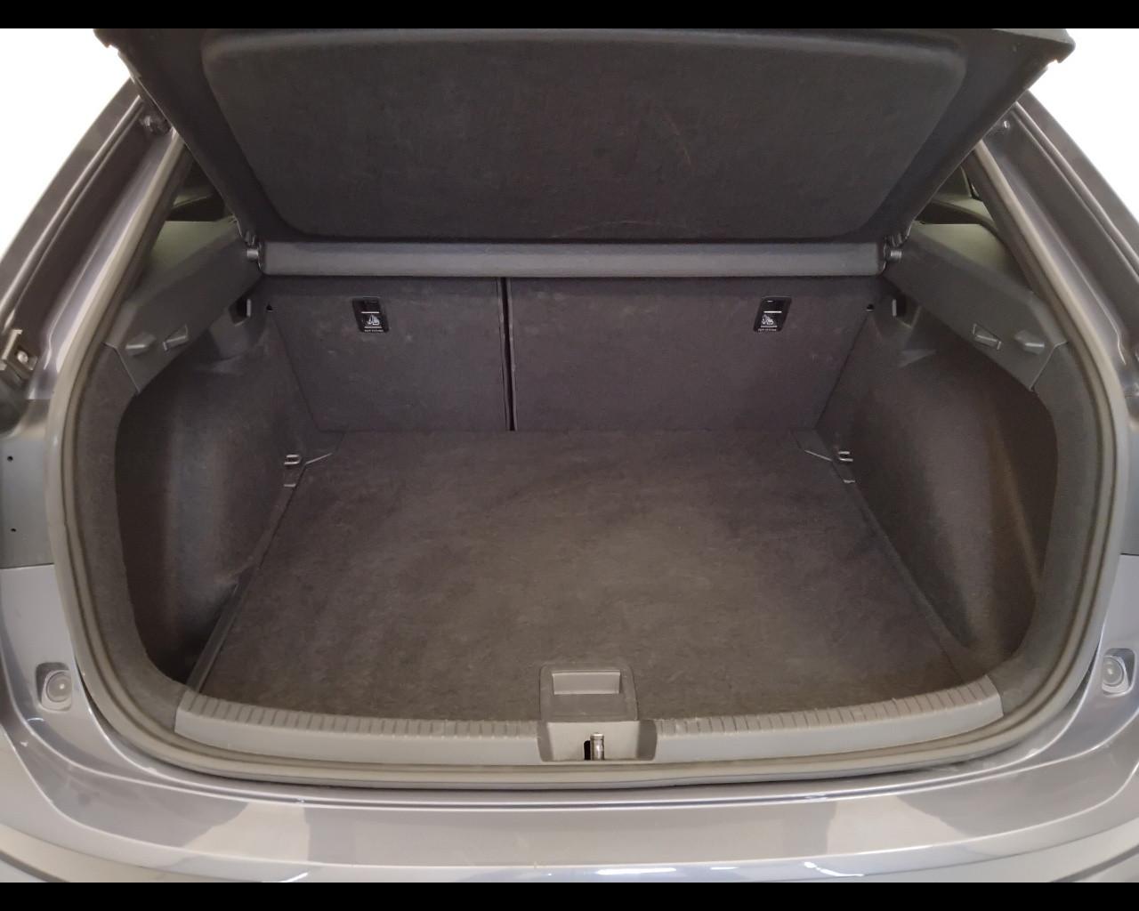 VOLKSWAGEN Taigo - Taigo 1.0 tsi R-Line 115cv dsg