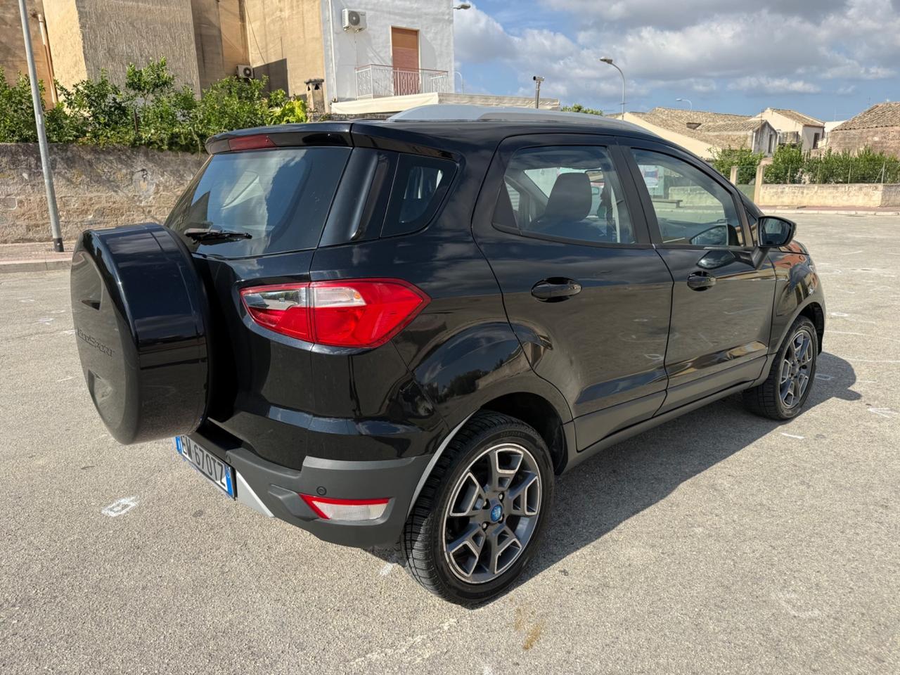 Ford EcoSport 1.5 TDCi 90 CV titanium