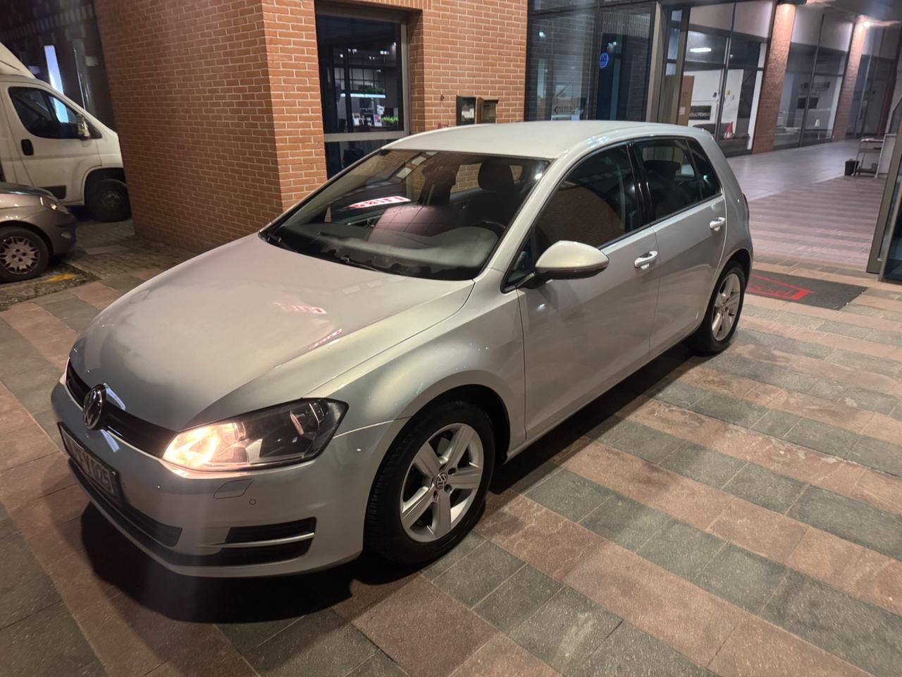 Volkswagen Golf 1.2 TFSI