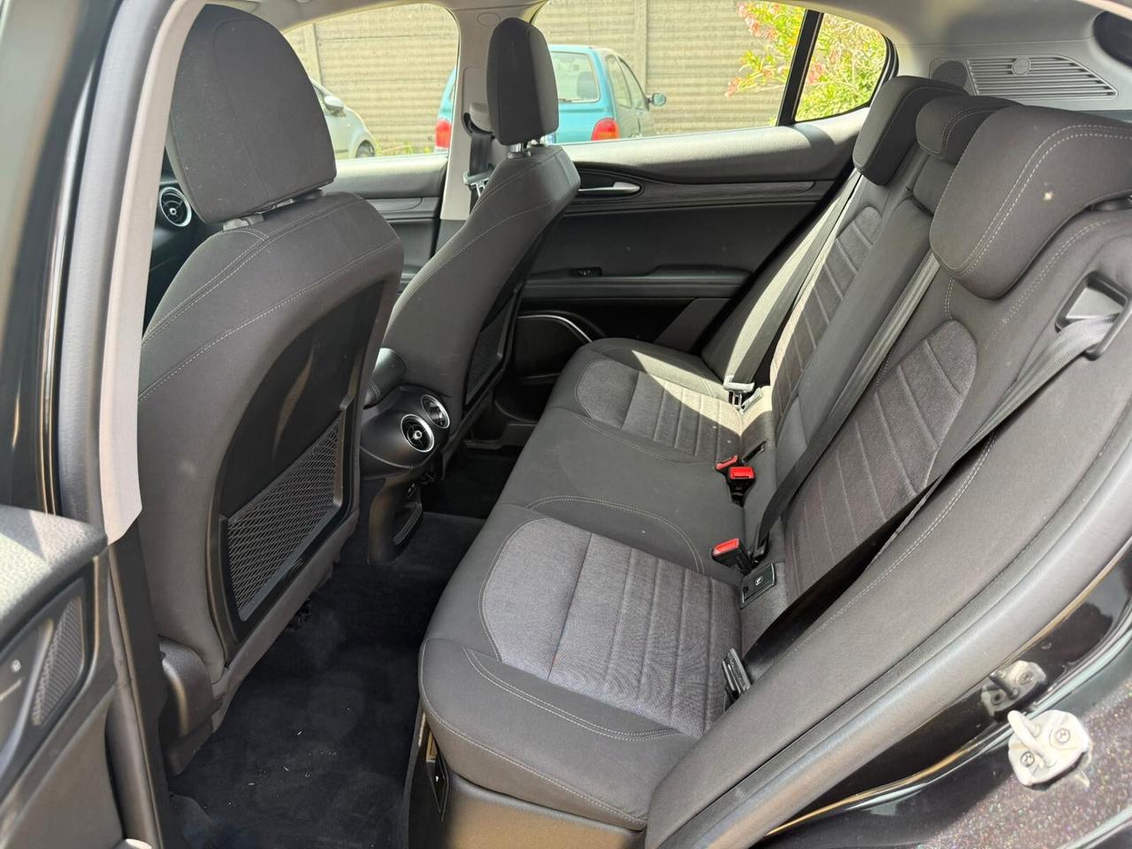 Alfa Romeo Stelvio 2.2 Turbodiesel 180 CV AT8