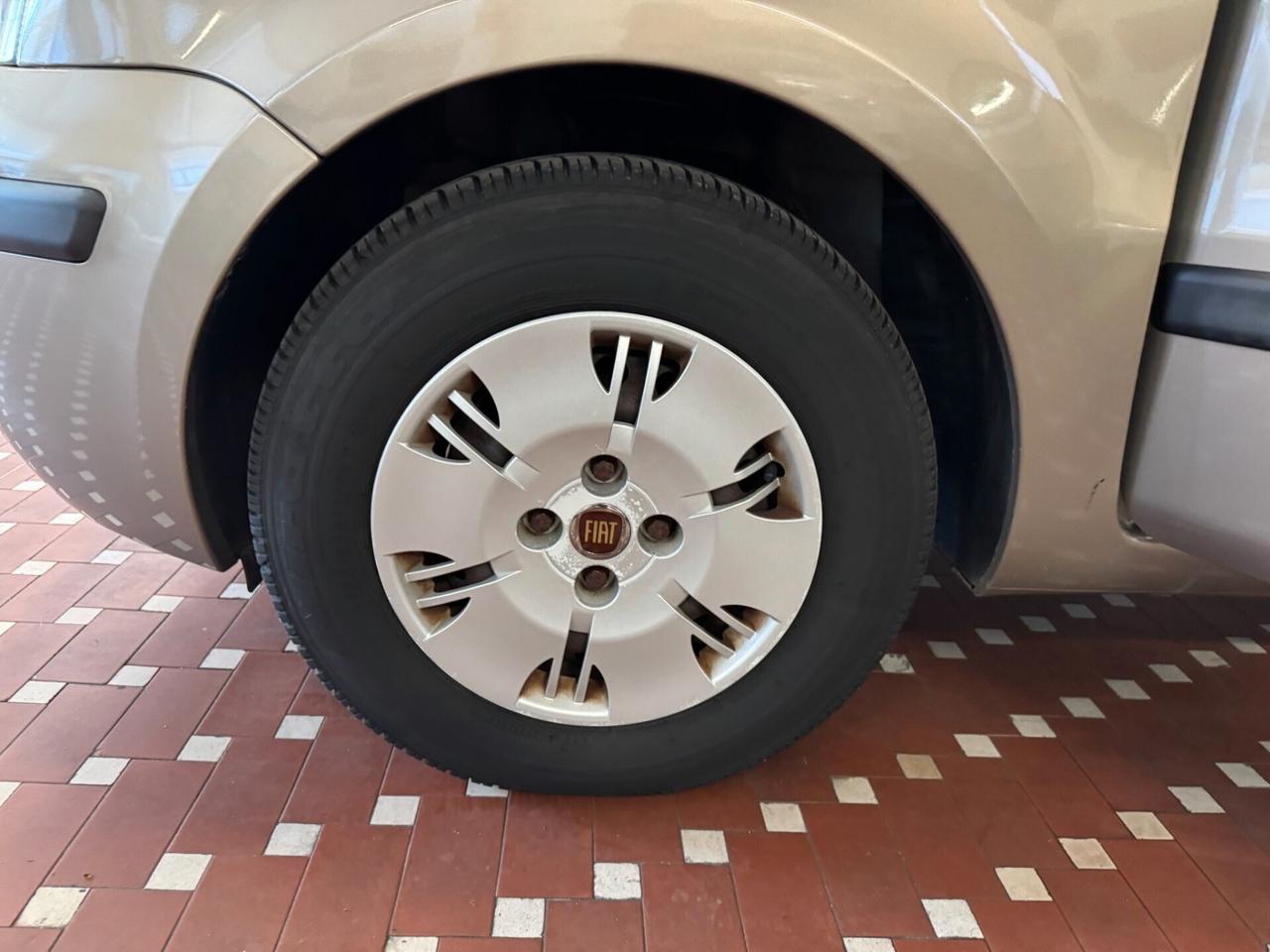 Fiat Panda 1.2 Emotion Eco - NEOPATENTATI