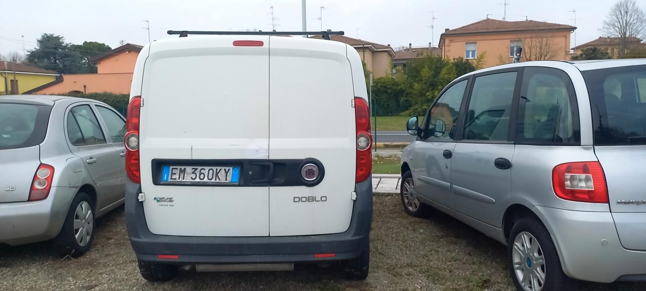 Fiat Doblò 1.4 T-Jet 16V 2012 METANO