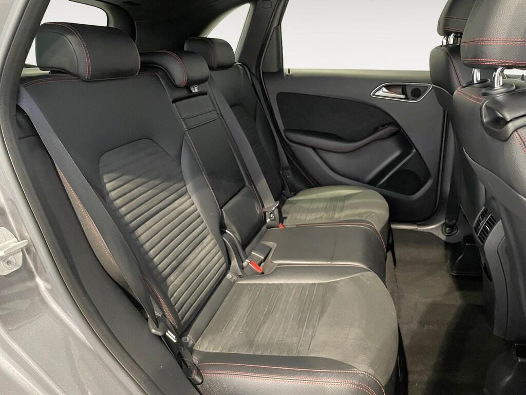 Mercedes Classe B B180d 1.5d 109CV Autom. Premium AMG - GANCIO TRAINO