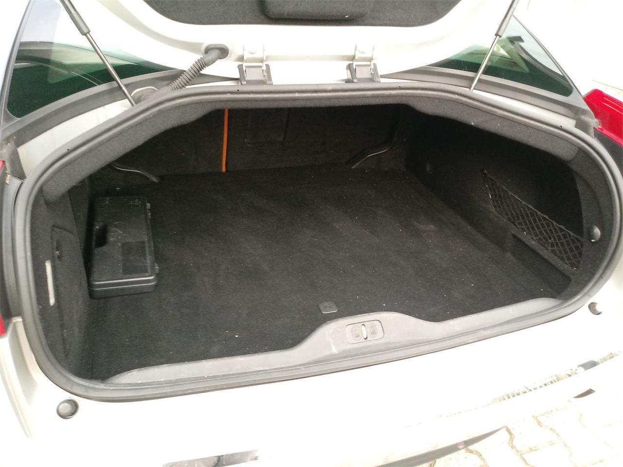 CITROEN C6 2.7 B-T HDi