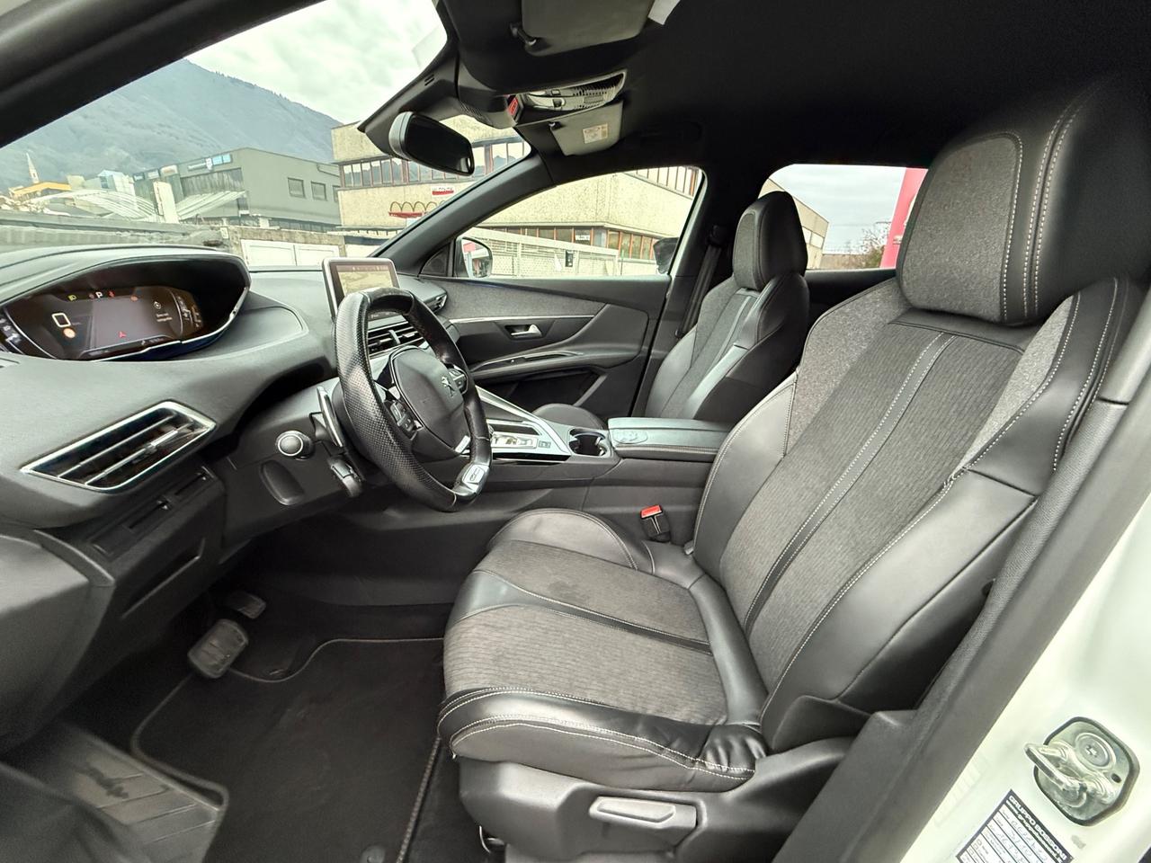 Peugeot 3008 BlueHDi 130 S&S EAT8 GT Line 2020