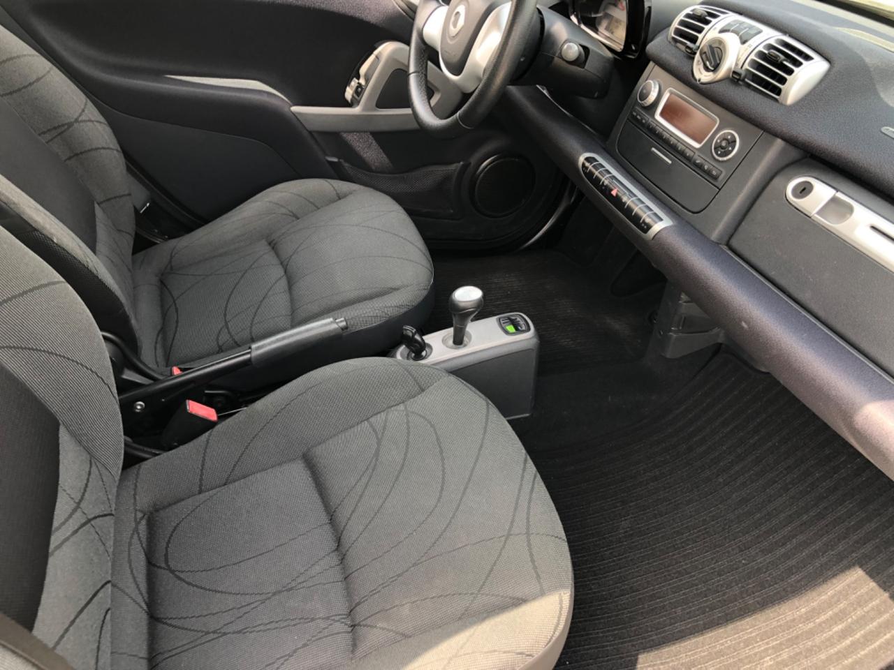 Smart ForTwo 1.0 mhd coupé 52kw - SERVOSTERZO