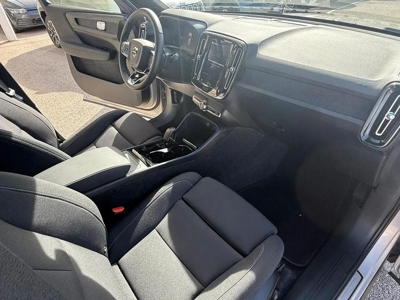 Volvo XC40 Recharge Pure Electric Single Motor FWD Plus