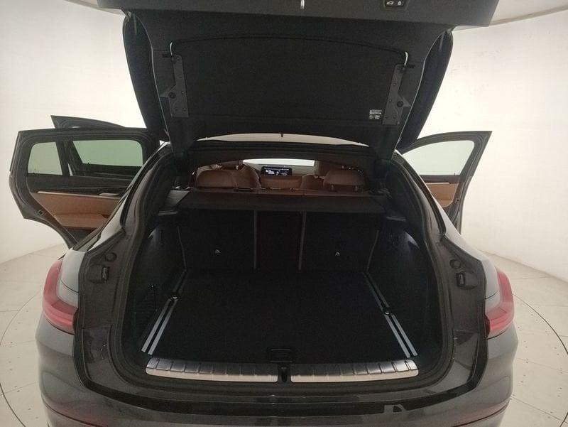 BMW X4 xdrive20d mhev 48V auto