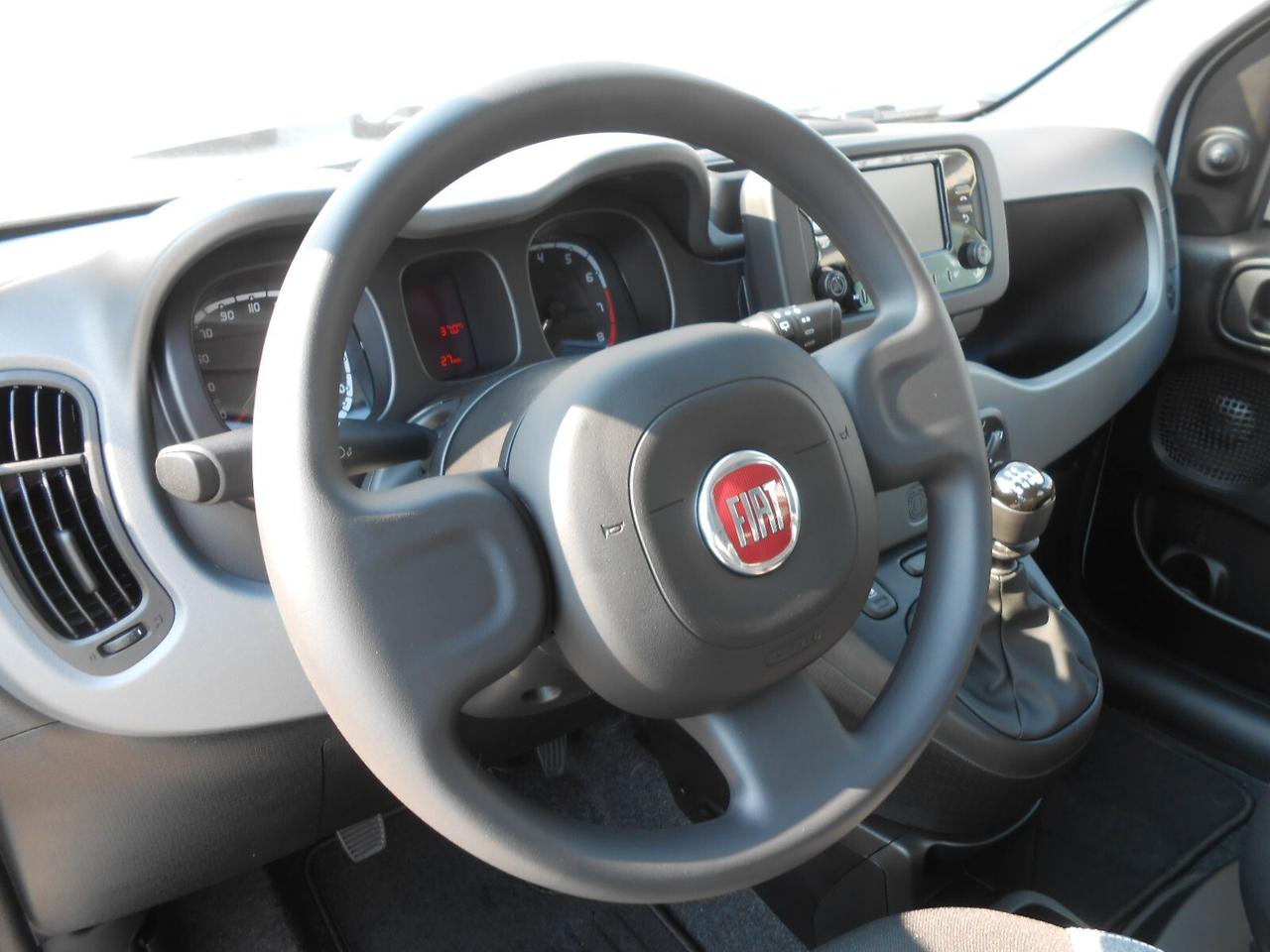 Fiat Panda 1.0 S&S Hybrid City Life (NOLEGGIO)