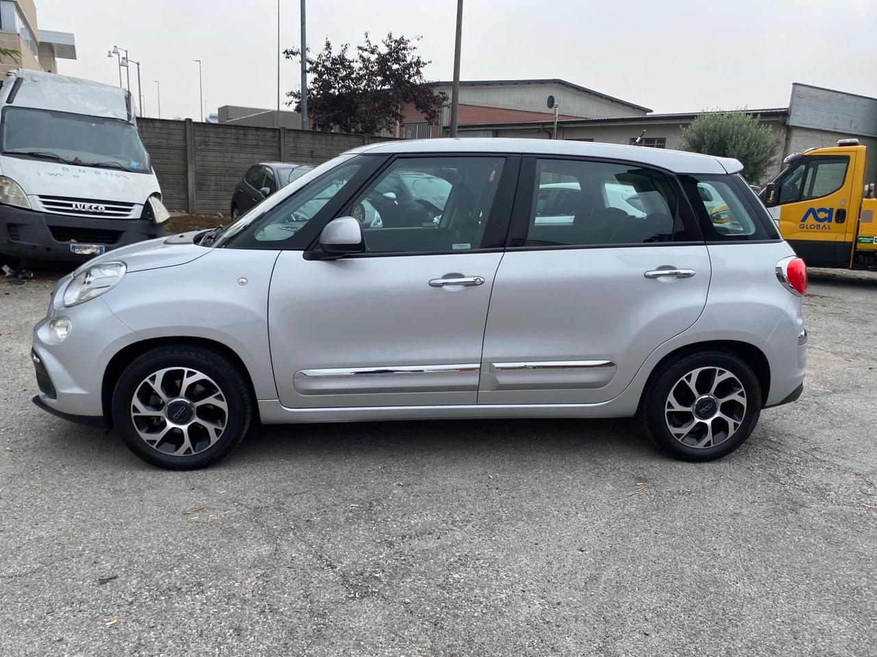 Fiat 500L 1.4 95 CV Cross