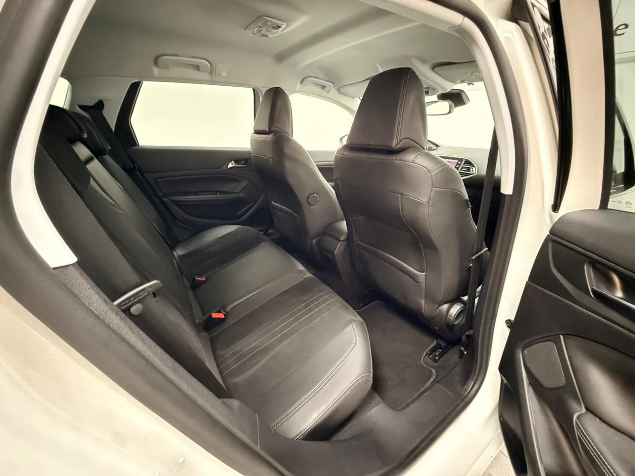 Peugeot 308 1.6 BHDi 120 cv EAT6 SW Allure 07/2016 Euro 6B