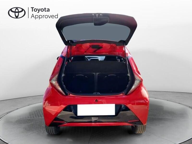 Toyota Aygo 1.0 x-cool 72 CV