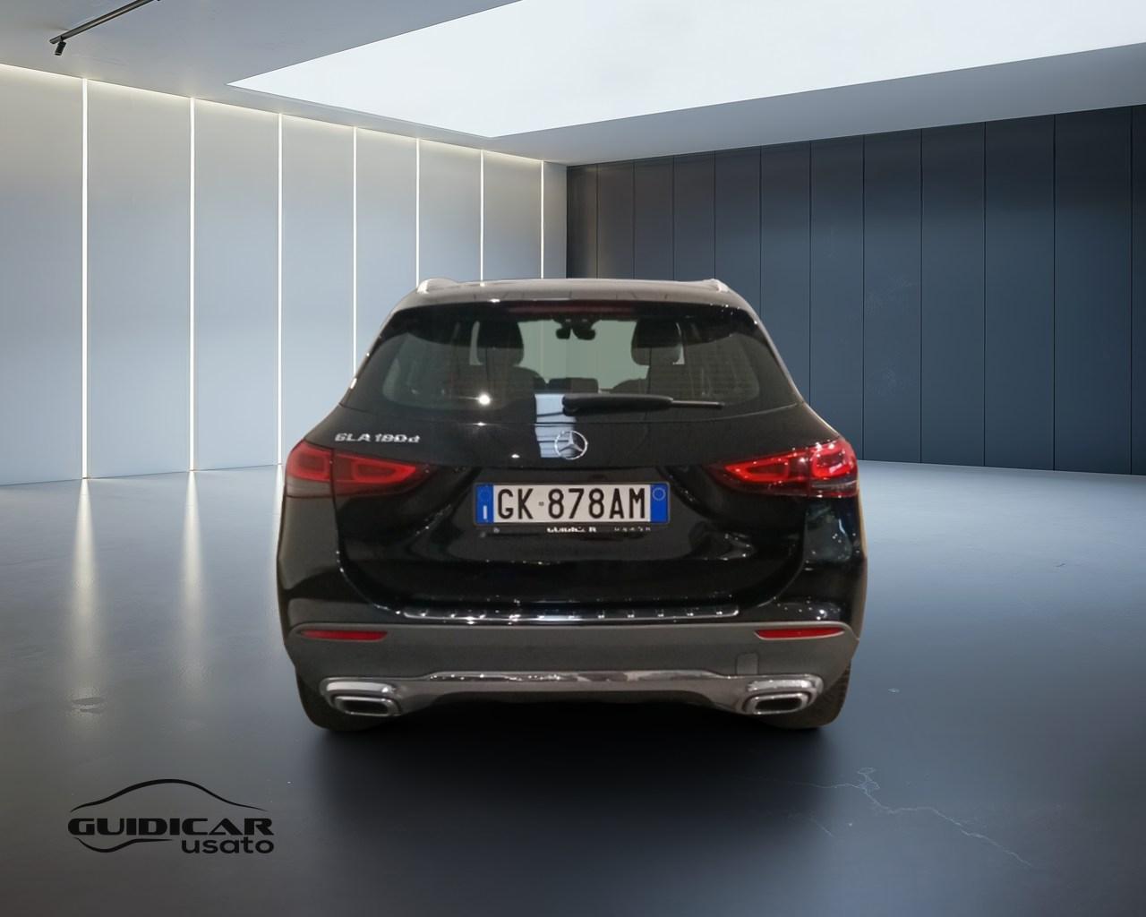 Mercedes-Benz GLA-H247 2020 - GLA 180 d Sport Plus auto