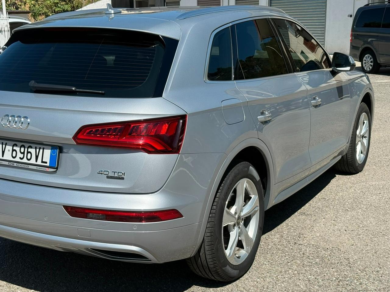 Audi Q5 40 TDI quattro S tronic line plus