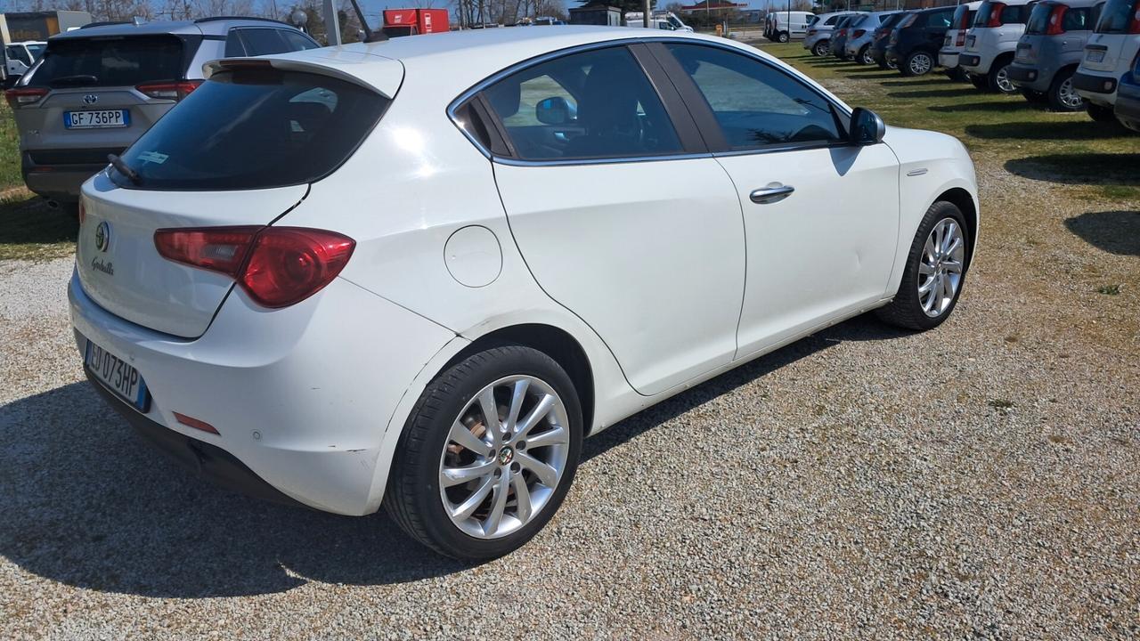 Alfa Romeo Giulietta 1.4 Turbo MultiAir Distinctive
