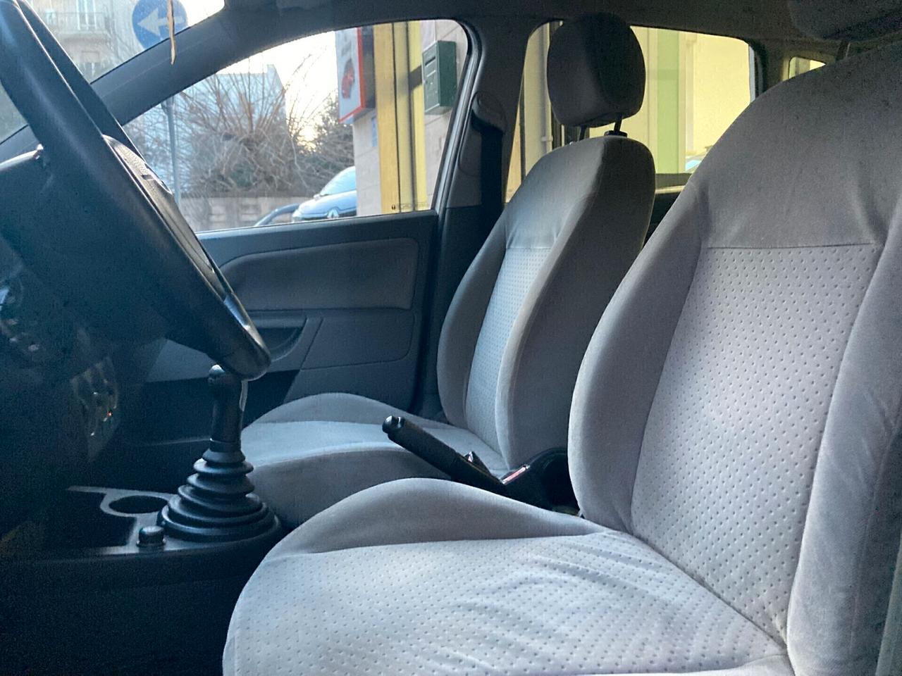 Ford Fiesta 1.4 TDCi -X NEOPATENTATI- 2003