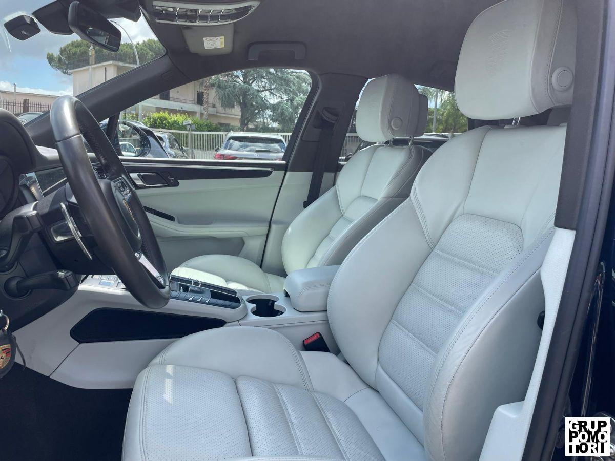 PORSCHE - Macan - 2.0