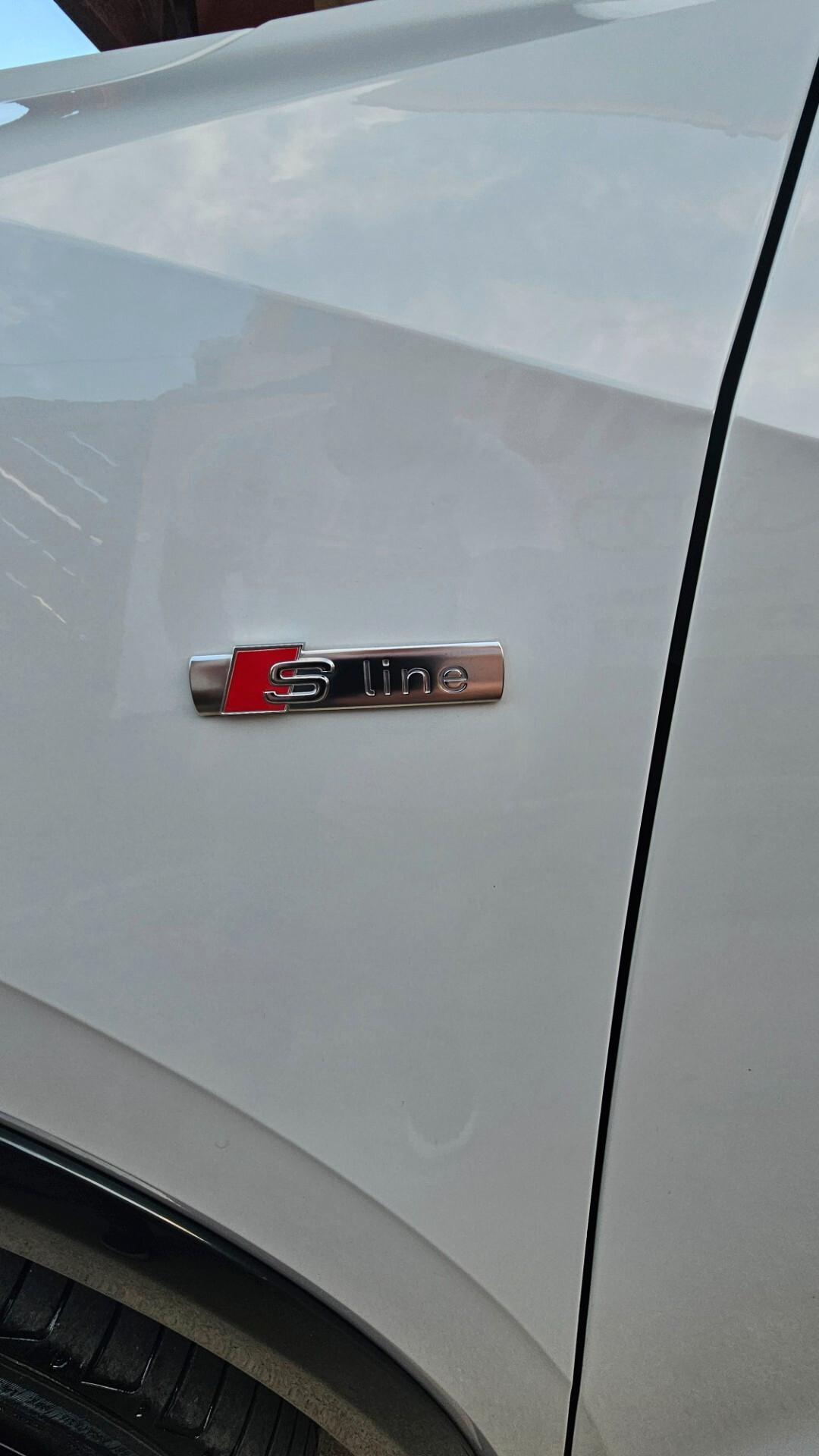 Audi Q2 35 TDI quattro S tronic line Edition