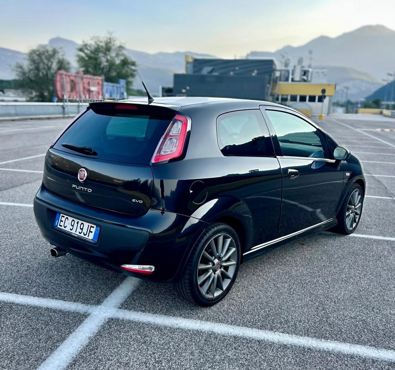 Fiat Punto Evo 1.4 Multi-Air Turbo Sport 135.000km