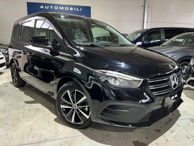 MERCEDES-BENZ Citan T 160d Sport LED/"17/PELLE/VETRI SCURI /PARK+TELEC