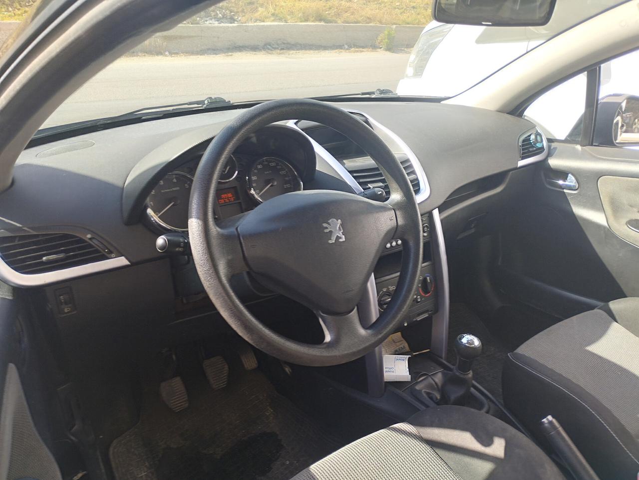 Peugeot 207 1.6 VTi 120CV CC