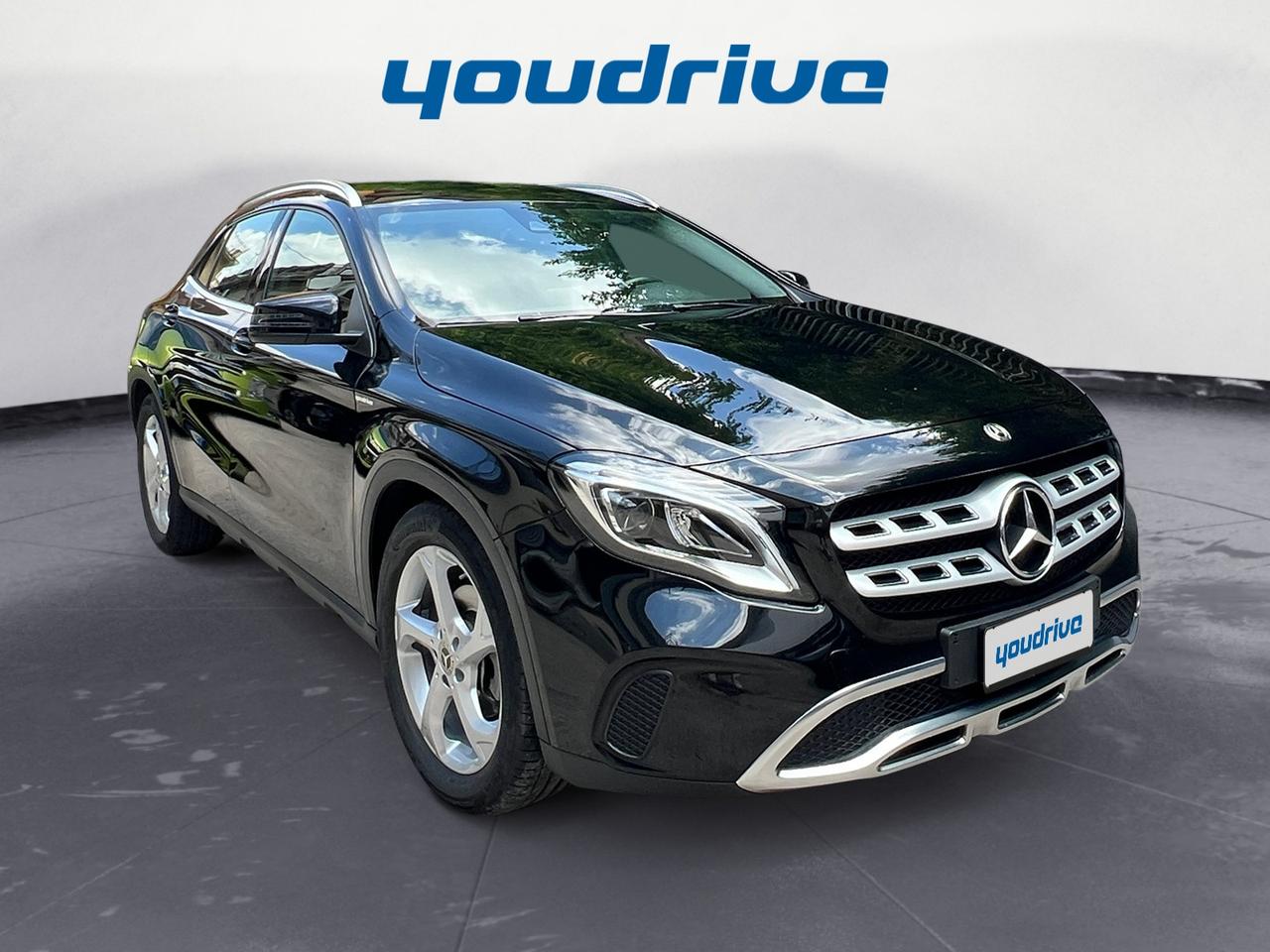 Mercedes GLA 180 Premium auto KM 30.300