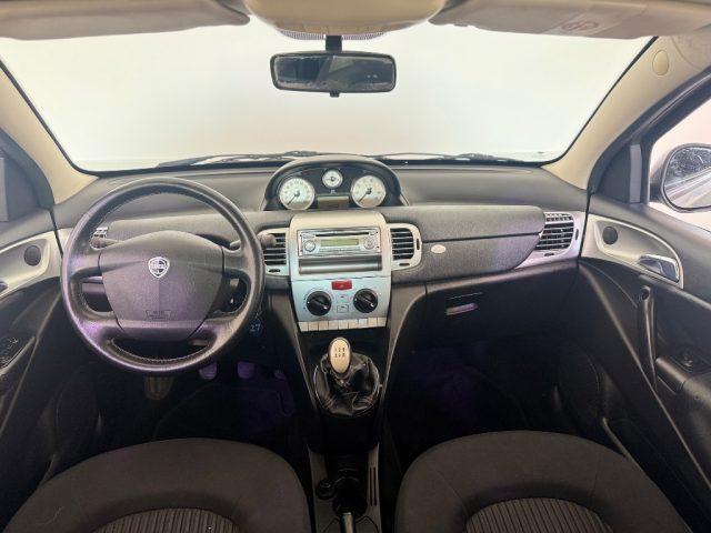 LANCIA Ypsilon 1.2 Versus