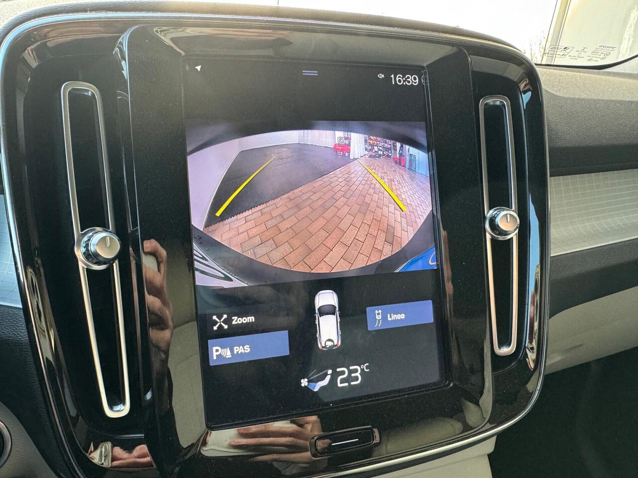 Volvo XC40 D3 Geartronic Momentum