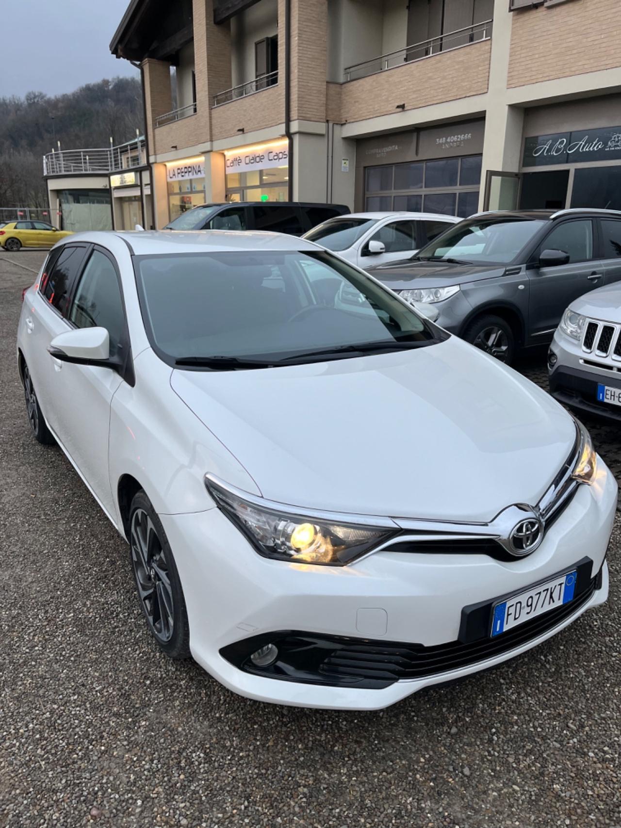 Toyota Auris 1.4 D-4D Cool