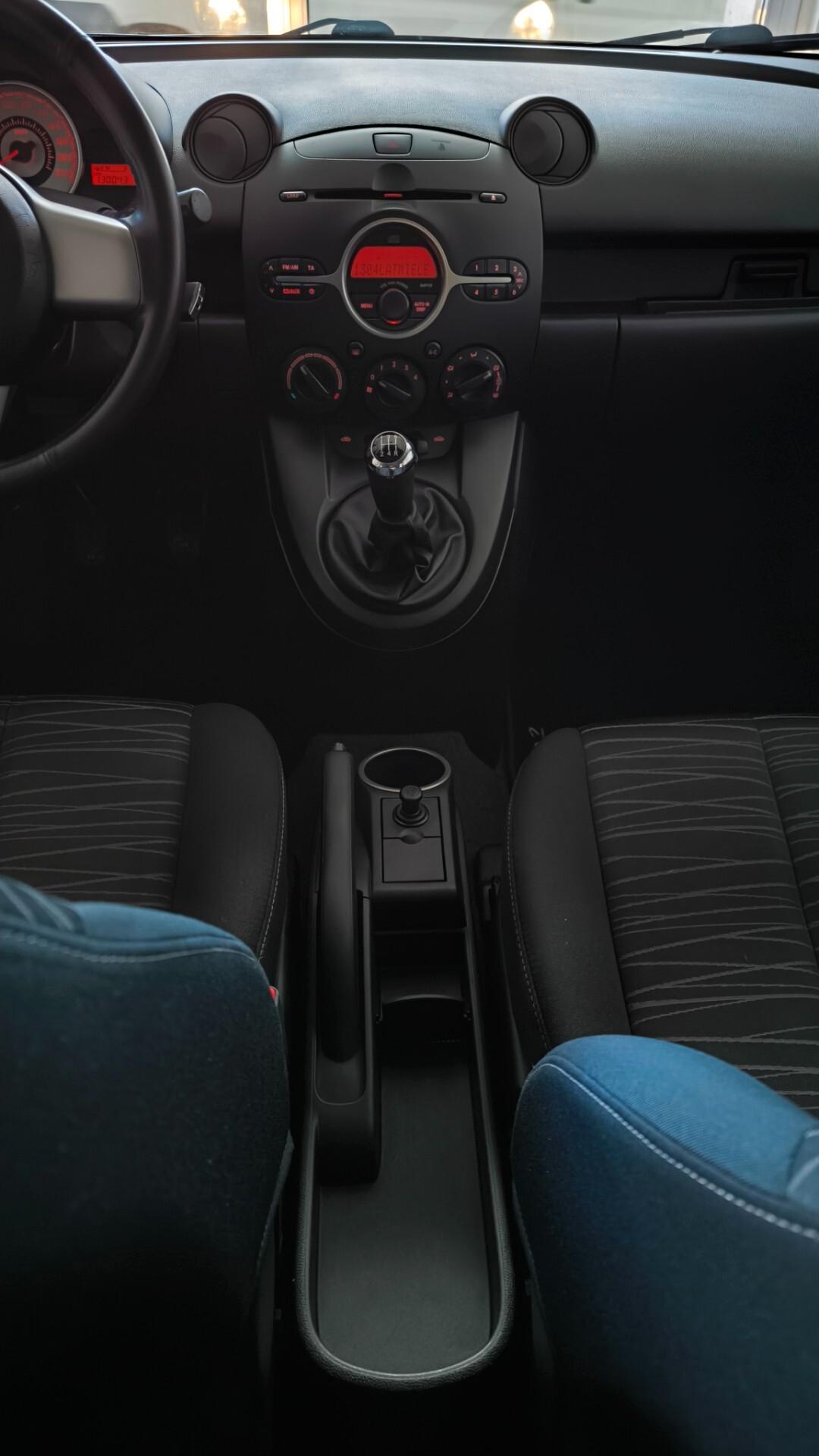 Mazda 2 1.4 TD 68CV FUN